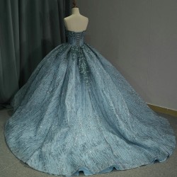 2024 New Classic Quinceanera Dresses Strapless Organza Princess Ball Gowns Sequins Lace Up vestido de 15 quinceanera