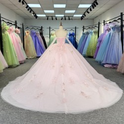 Ball Gown Quinceanera Dress for Women Tulle Lace Customized Strapless Lace Up Sequins Made To Order Vestidos De Gala