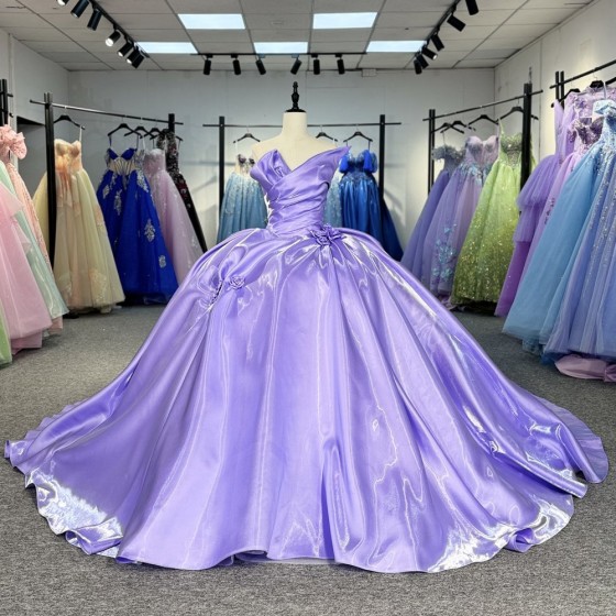 Beautiful Purple Customized Ball Gown Quinceanera Dresses Ball Gown Strapless Graduation Party Dress vestidos de quinceañera