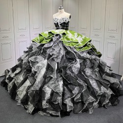Black Quinceanera Dress Sweet 15 Evening Dress Crystal Sleeveless Ball Gown Beading Vestido De Quinceanera