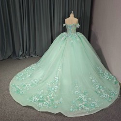 Green 2025 Quinceanera Dresses Lace Appliques Beading Scoop Cap Sleeve Novelty Customized Ball Gowns Vestidos De 15 Anos