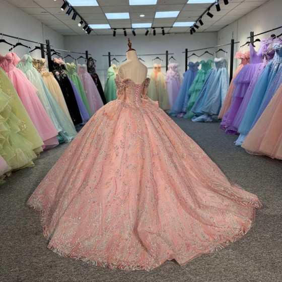 Pink Quinceanera Dress Sweet 15 Evening Dress Crystal Sleeveless Ball Gown Beading Vestidos De 15 Anos