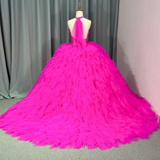 Pink Quinceanera Dresses for 15 Anas Customized Halter Ball Gown Court Train Lace Up Customised vestidos de 15 quinceanera