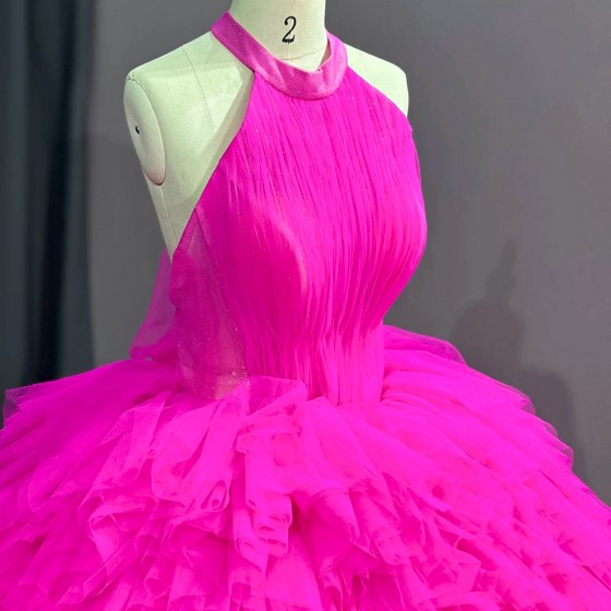 Pink Quinceanera Dresses for 15 Anas Customized Halter Ball Gown Court Train Lace Up Customised vestidos de 15 quinceanera