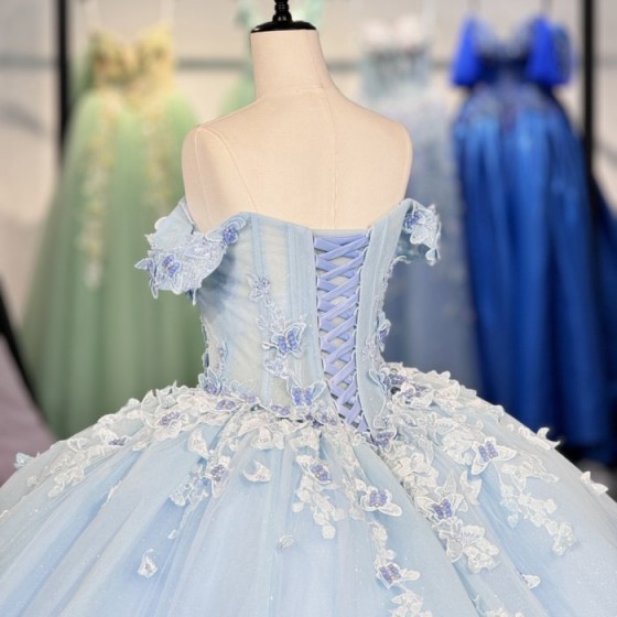 Quinceanera Dresses Backless Short Sleeves Customized Tiered Lace Appliques Corset Lace Up Floor Length 15 Anos Vestido 